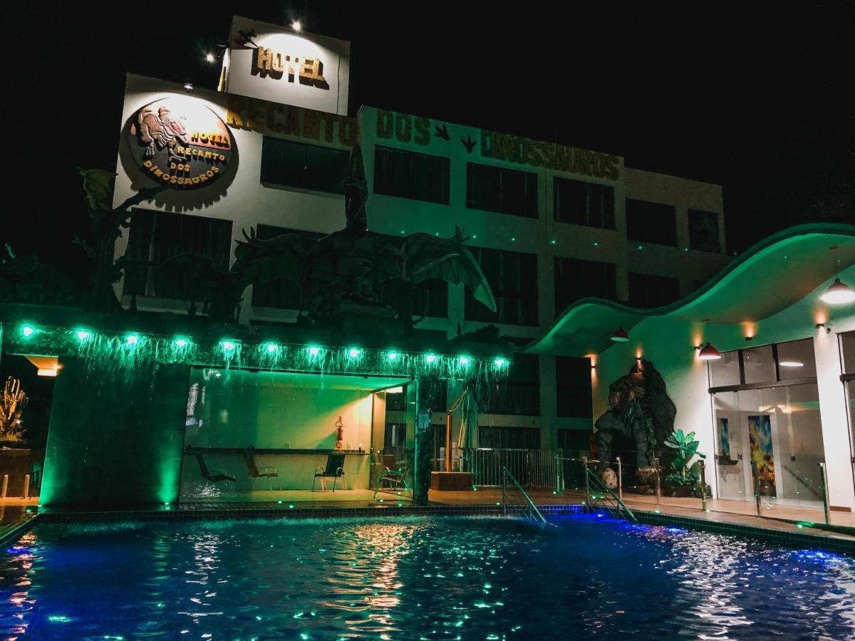 Hotel Recanto Dos Dinossauros Penha  Luaran gambar