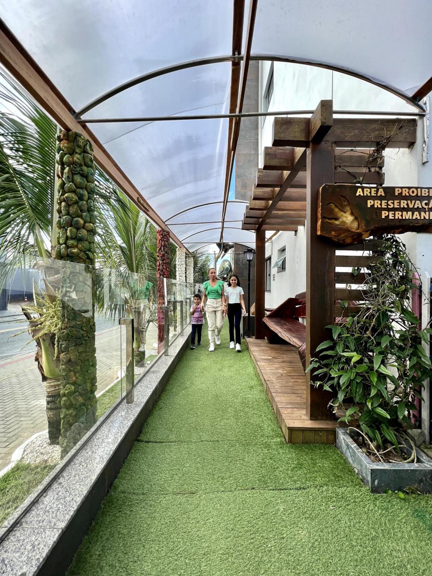 Hotel Recanto Dos Dinossauros Penha  Luaran gambar